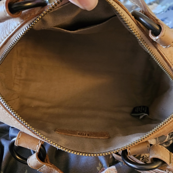 FRYE Mini Tan Barrel Bag - Picture 4 of 7